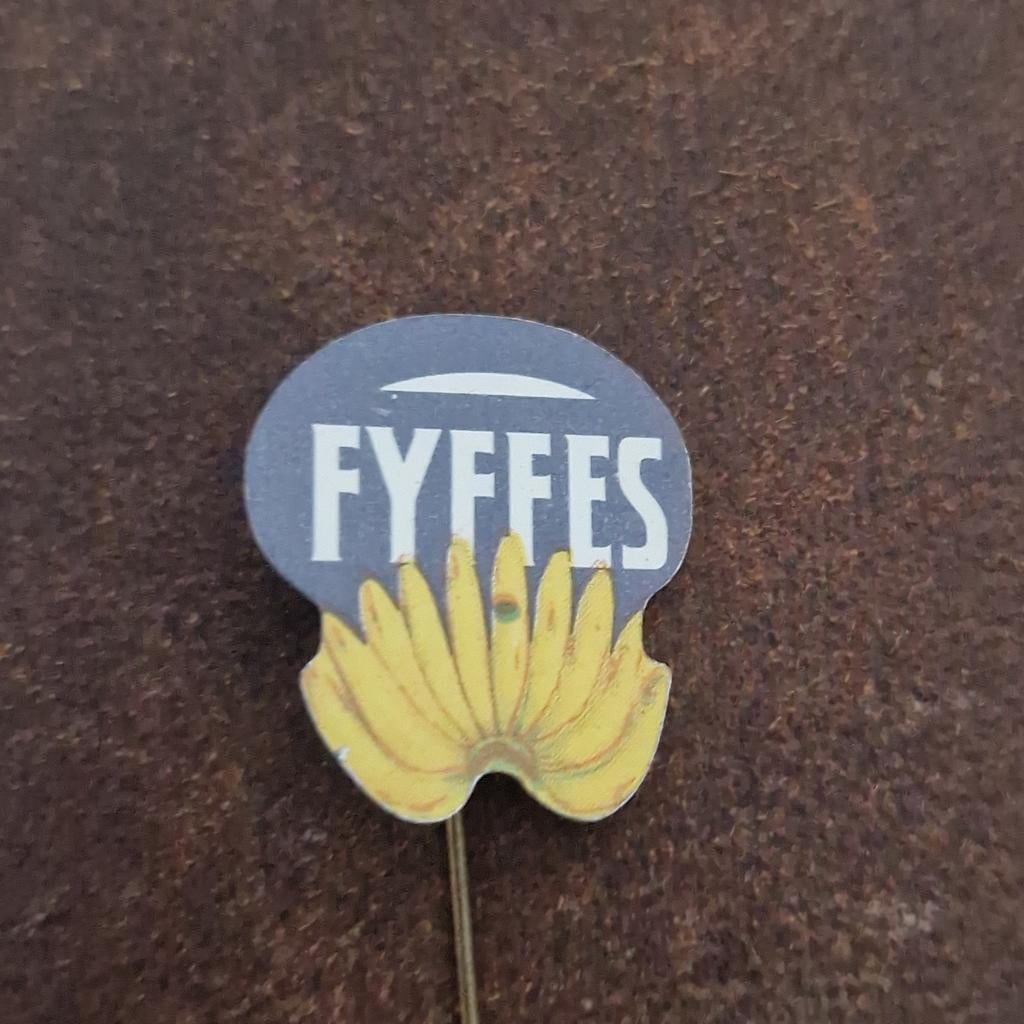 SPELDJE Fyffes, Verzamelen, Speldjes, Pins en Buttons, Ophalen of Verzenden, Zo goed als nieuw, Merk