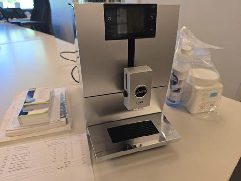 Jura ena 8 z.g.a.n. onderhoud officieel jura mei '25, Witgoed en Apparatuur, Koffiemachine-accessoires, Zo goed als nieuw, Ophalen of Verzenden