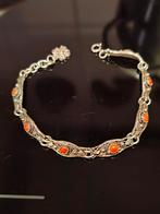 Midcentury zilveren armband met bloedkoraaltjes, 20 cm, Ophalen of Verzenden, Zo goed als nieuw, Met edelsteen, Zilver