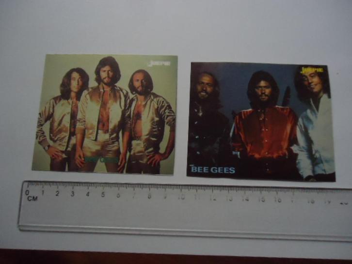 sticker oud BEE GEES beegees popmuziek saturday night fever, Verzamelen, Stickers, Zo goed als nieuw, Bedrijf of Vereniging, Verzenden