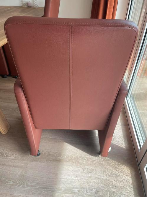 Gratis afhalen 6 Eettafel stoelen - Goossens, Huis en Inrichting, Stoelen, Gebruikt, Vijf, Zes of meer stoelen, Leer, Bruin, Ophalen