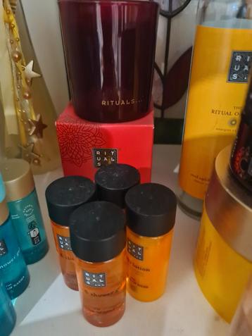 Rituals set met kaars, shower gel en bodylotion beschikbaar voor biedingen