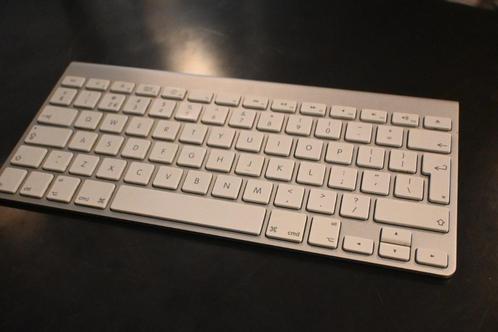 Apple Magic Keyboard 1, Computers en Software, Toetsenborden, Gebruikt, Qwerty, Ophalen of Verzenden