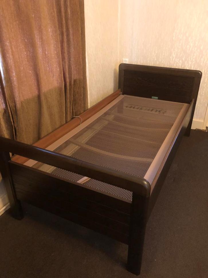 Auping Éénpersoonsbed - Verstelbaar & Hoog, Huis en Inrichting, Slaapkamer | Bedden, Gebruikt, Eenpersoons, 90 cm, 200 cm, Hout