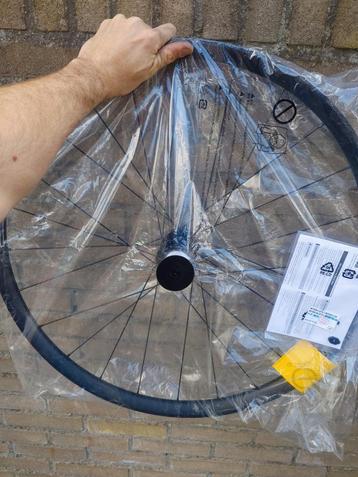 29 er, Achterwiel Shimano MT601, Center lock Disc, nieuw  beschikbaar voor biedingen
