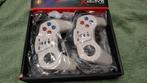 Twee mooie Joypads - 15 pins aansl. - als nieuw, Ophalen of Verzenden