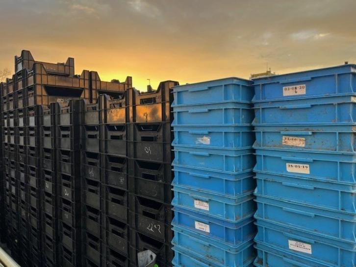 kunststof opbergkrat/ magazijn  2.25€, Doe-het-zelf en Verbouw, Kratten en Dozen, Gebruikt, Krat, Minder dan 50 cm, Minder dan 35 cm