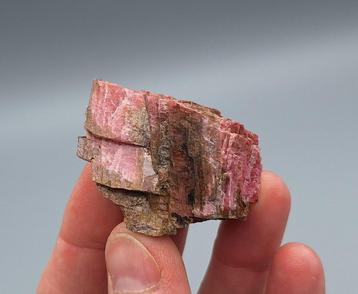 Rhodoniet - Morro da Mina Mine, Brazilië beschikbaar voor biedingen