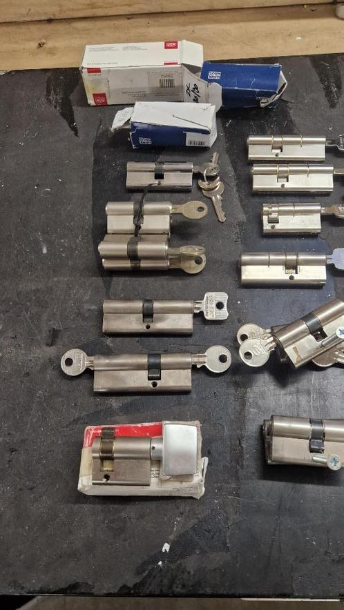 cilinder sloten nieuw en gebruikt, Doe-het-zelf en Verbouw, Hang- en Sluitwerk, Slot, Koper of Messing, Ophalen of Verzenden