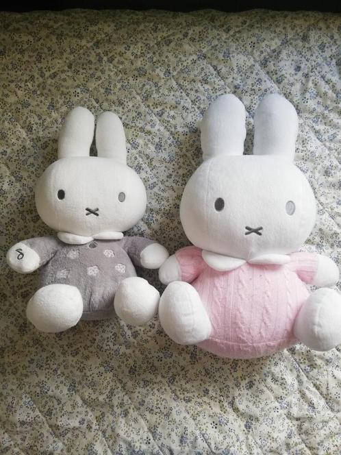 2 nijntje/miffy knuffels, Kinderen en Baby's, Speelgoed | Knuffels en Pluche, Zo goed als nieuw, Konijn, Ophalen of Verzenden