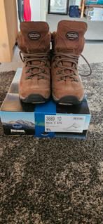 Wandelschoenen merk zie foto maat 44, Ophalen, Zo goed als nieuw, Schoenen