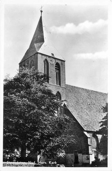 (388-473-003) Steenderen Ned Herv Kerk beschikbaar voor biedingen