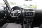 Volkswagen Tiguan 1.4 TSI eHybrid Life | Camera | iQ Matrix, Stof, 9 kWh, 4 cilinders, Zwart