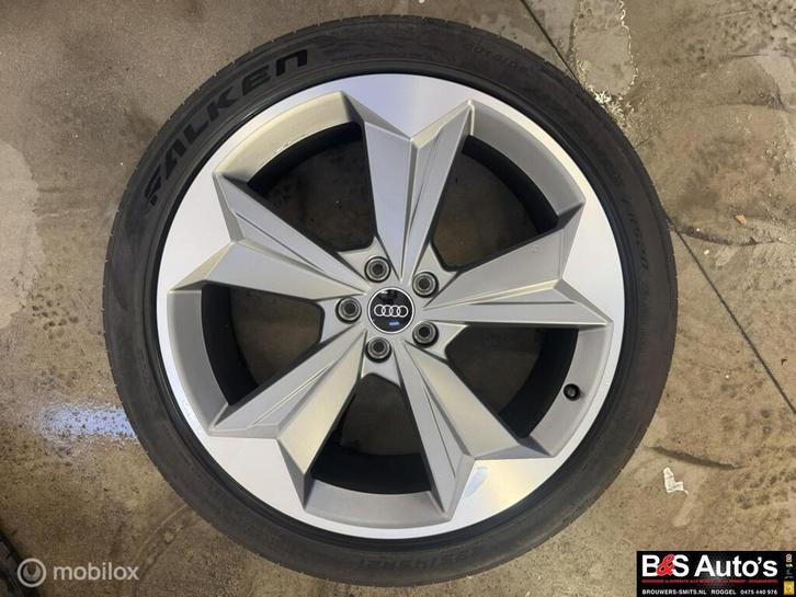 Originele 21 inch RS velgen Audi Q4 e-tron 89A601025R Zomer, Auto-onderdelen, Banden en Velgen, Banden en Velgen, Zomerbanden
