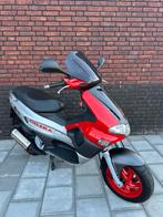 Gilera Runner 125cc Dubbeldisk Sp Pro in Nieuwstaat! (180cc), Motoren, Ophalen