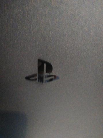 Playstation 4 zonder controller beschikbaar voor biedingen