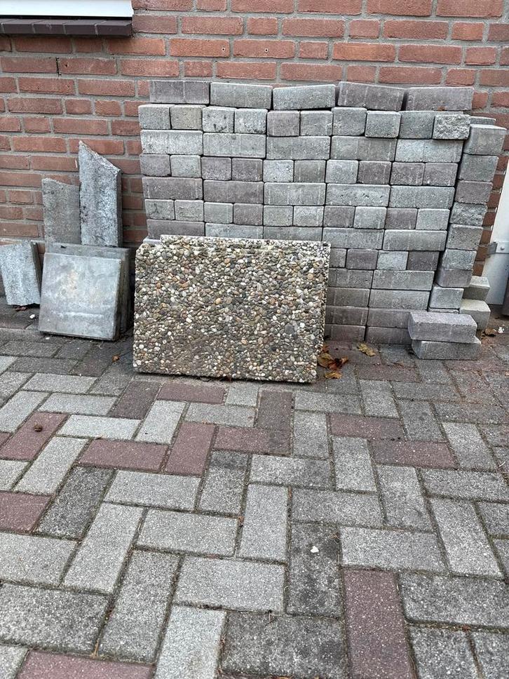 Gratis Klinkers Af te Halen, Tuin en Terras, Tegels en Klinkers, Gebruikt, Klinkers, Beton, 10 m² of meer, Ophalen of Verzenden