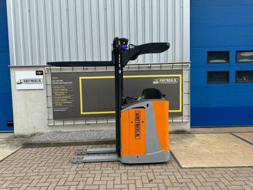 VS-21679 Elektrische triplex zit stapelaar Still FV-X 12 516 beschikbaar voor biedingen