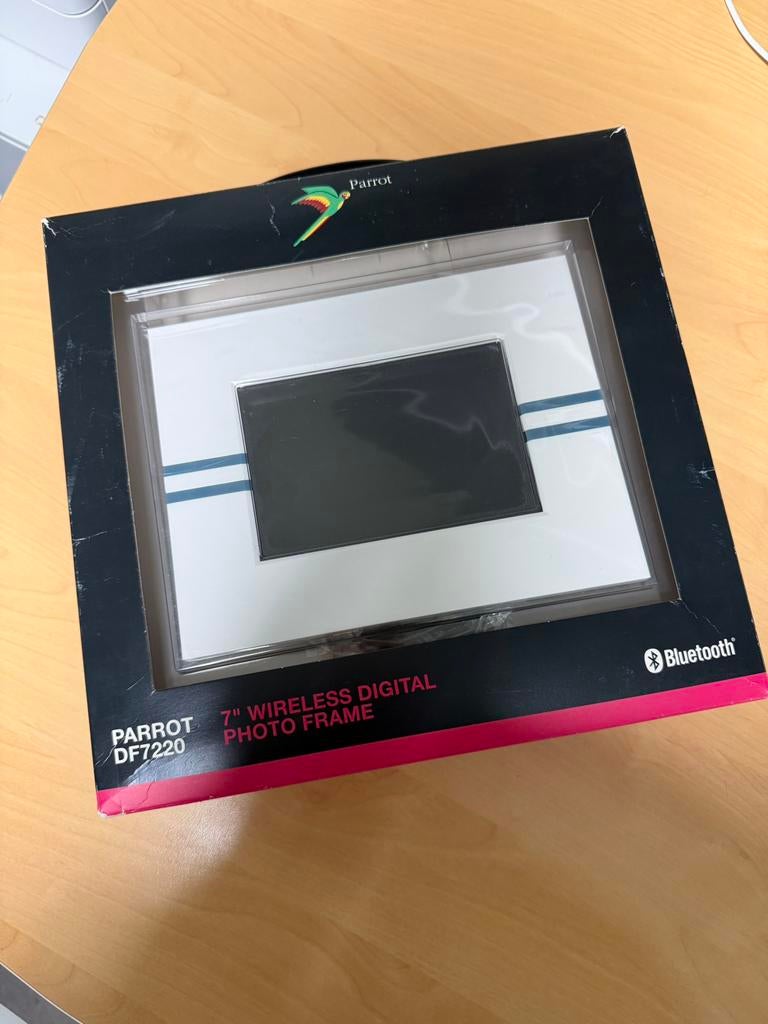 Parrot DF7220 Wireless Digital Photo Frame, Audio, Tv en Foto, Fotografie | Digitale fotolijsten, Ophalen of Verzenden, Nieuw