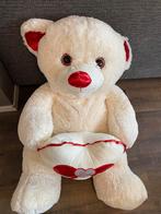 Schattig teddybeer met klein gaatje zie foto, Kinderen en Baby's, Speelgoed | Knuffels en Pluche, Ophalen of Verzenden, Zo goed als nieuw