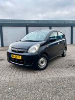 Daihatsu Cuore 5DRS / 2008 /AIRCO / NIEUWE APK + BANDEN!!!, Voorwielaandrijving, Stof, 600 kg, Zwart