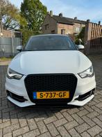 Audi A1 1.4 Tfsi stage1 220pk Sportback S-tron 2012 Wit bose, Auto's, Te koop, Geïmporteerd, Benzine, 17 km/l