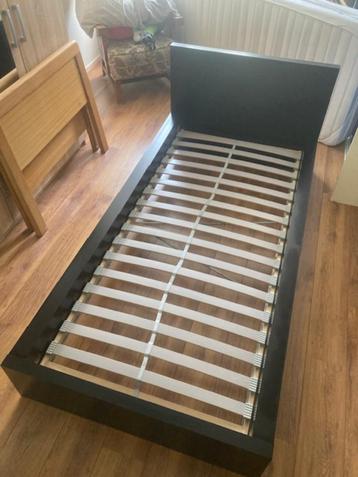 Bed Ikea Malm met lattenbodem & matras
