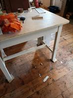 Oude keukentafel met laatje, Ophalen, Gebruikt