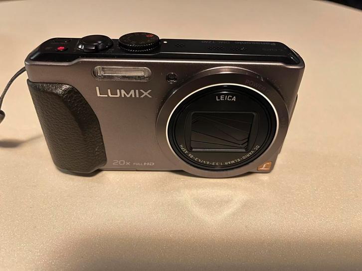 Compacte Panasonic Lumix DMC-ZS30 (Lumix DMC-TZ40), Audio, Tv en Foto, Fotocamera's Digitaal, Zo goed als nieuw, Compact, Overige Merken