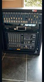 Yamaha EMX 66M Powered Mixer en Showtec light-8. met kast.., Muziek en Instrumenten, Mengpanelen, Ophalen, Gebruikt