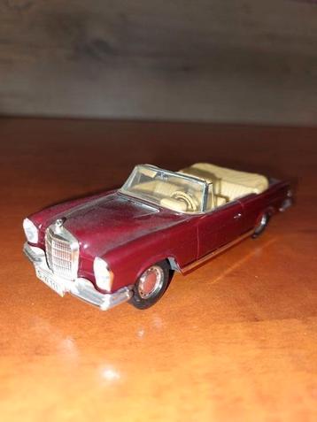 MERCEDES 200/220 SE  CABRIOLET  1961/65 beschikbaar voor biedingen