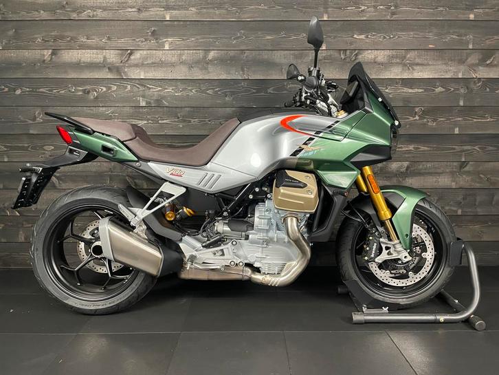 Moto Guzzi V100 MANDELLO S VERDE DEMO (bj 2023), Motoren, Motoren | Moto Guzzi, Bedrijf, Sport, meer dan 35 kW