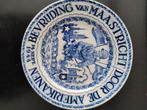 Herdenkingsbord (80 jaar oud) puntgaaf bevrijding, Antiek en Kunst, Antiek | Wandborden en Tegels, Ophalen of Verzenden