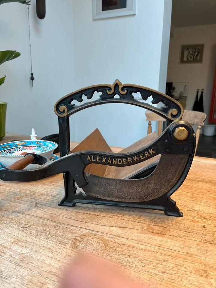 Antieke Alexander Werk Snijmachine, Antiek en Kunst, Antiek | Spiegels, 50 tot 100 cm, Minder dan 100 cm, Overige vormen, Ophalen of Verzenden