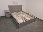 Bed met lades ikea malm 140x200 + nachtkastje en matras, Ikea, Tweepersoons, Zo goed als nieuw, 200 cm