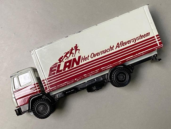 NZG Elan Mercedes vrachtwagen Schaal 1:50, Hobby en Vrije tijd, Modelauto's | 1:50, Gebruikt, Bus of Vrachtwagen, NZG, Ophalen of Verzenden