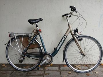 Giant Escaper Damesfiets - 28 inch, 21 versnellingen beschikbaar voor biedingen