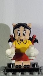 LEGO Minifigure-Petunia Pig-In zeer goede staat, Ophalen of Verzenden, Zo goed als nieuw, Complete set, Lego