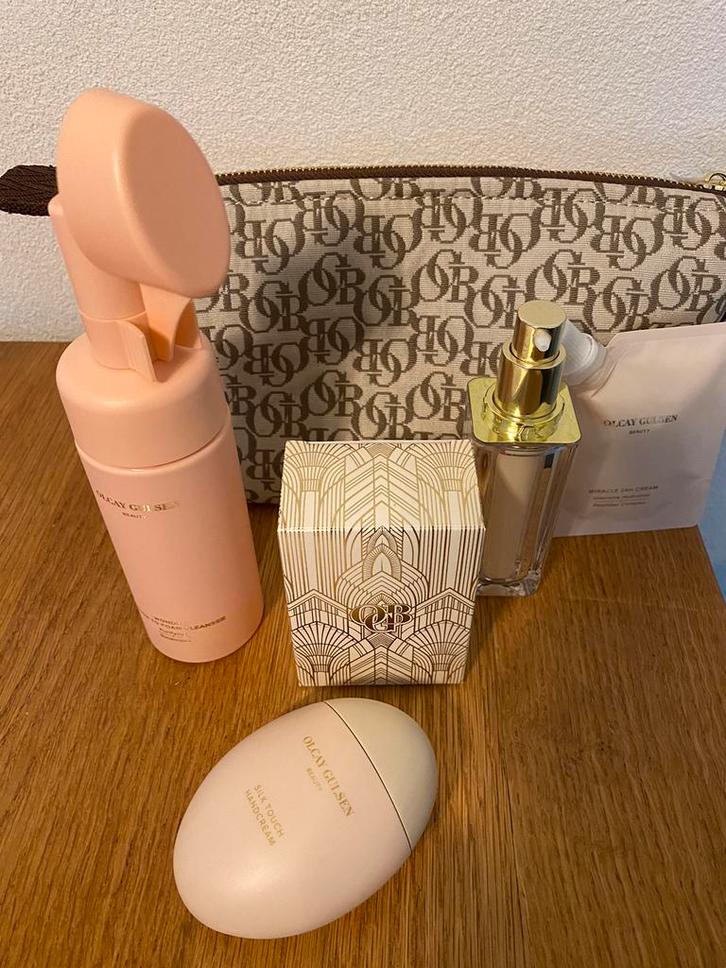Olcay Gulsen handcreme, foam cleansing en miracle 24 cream, Sieraden, Tassen en Uiterlijk, Uiterlijk | Cosmetica en Make-up, Nieuw
