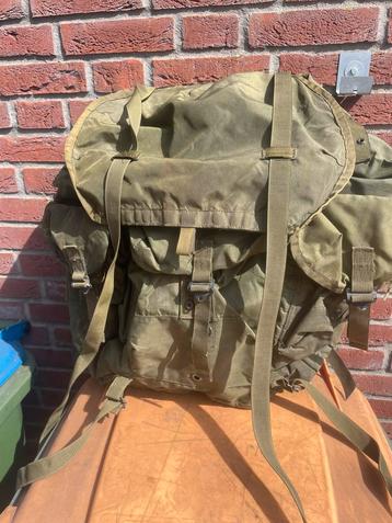 Us army rugzak large  beschikbaar voor biedingen