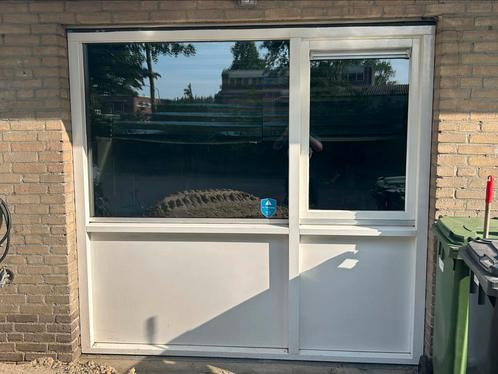 Kozijn (staat nu als garagedeur), Doe-het-zelf en Verbouw, Kozijnen en Schuifpuien, Zo goed als nieuw, Hout, 225 cm of meer, Verzenden