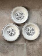 3 x Gien Tulipes Noires schaal/pastabord 31 cm, Huis en Inrichting, Ophalen, Aardewerk, Bord(en)