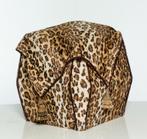 decoratieve poef bekleed met panterstof, met kussen, Minder dan 50 cm, Ophalen of Verzenden, Zo goed als nieuw, Overige vormen