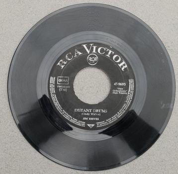 jim reeves - distant drums beschikbaar voor biedingen