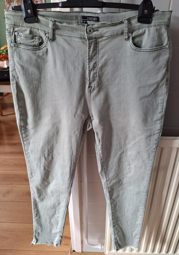 Norah broek  in maat 46, Kleding | Dames, Broeken en Pantalons, Zo goed als nieuw, Groen, Lang, Ophalen of Verzenden