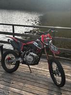 Crossmotor 150cc, Zo goed als nieuw, 5 versnellingen, Ophalen, Overige merken