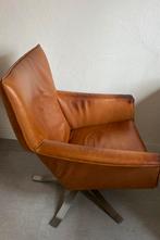 Design on Stock Djenne Draaifauteuil, Huis en Inrichting, Fauteuils, Ophalen, Gebruikt, 75 tot 100 cm, Leer