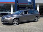 Volvo V70 2.5T Momentum / Automaat / NL-Auto / Youngtimer /, 1574 kg, 2521 cc, 92 €/maand, Euro 4
