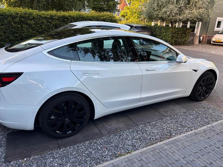 Rimetrix Orbital wieldoppen tesla model 3 18inch, Auto-onderdelen, Overige Auto-onderdelen, Gebruikt, Ophalen