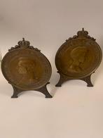 Bronzen Plaquettes Belgische Koning & Koningin - 12cm, Verzamelen, Ophalen of Verzenden, Gebruikt